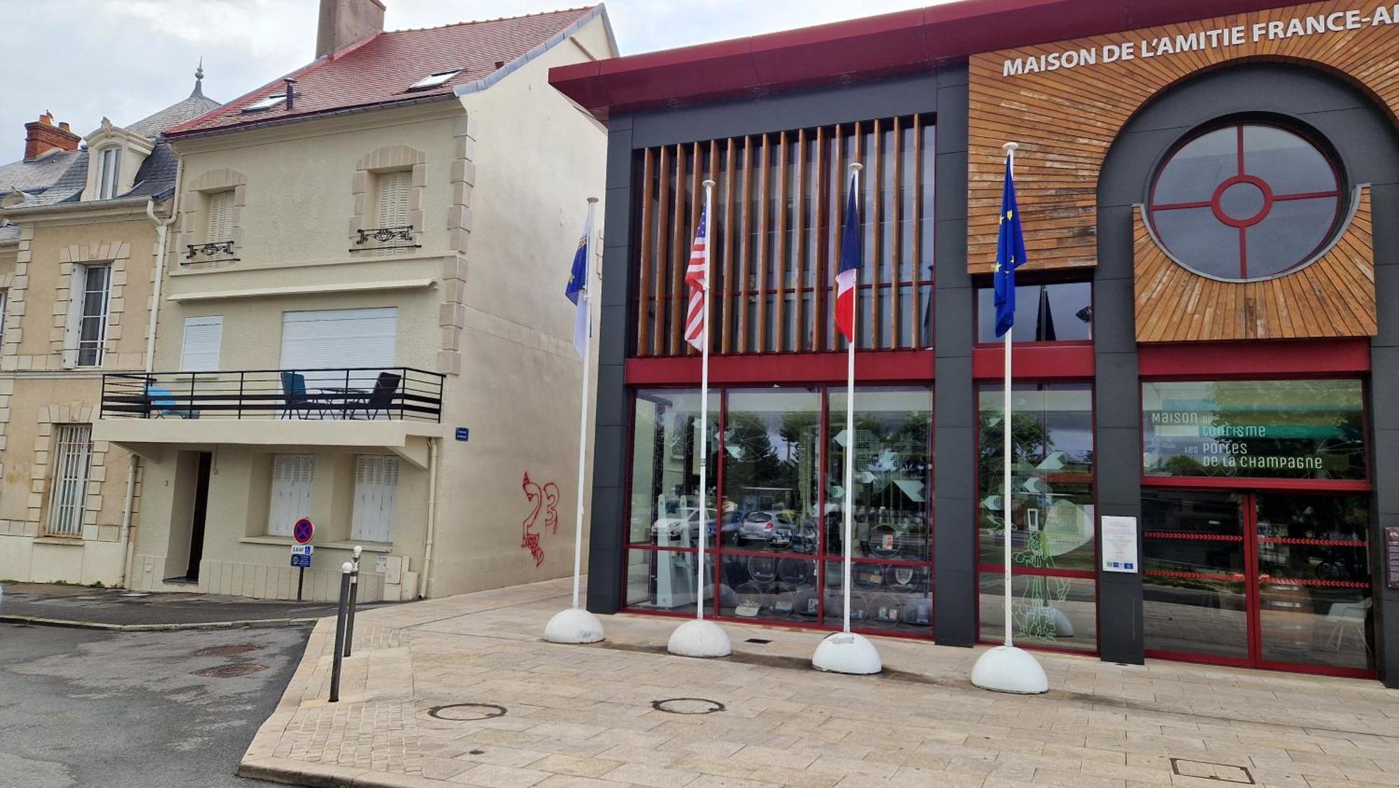 Appartement Le Rossignol à Château-Thierry Extérieur photo